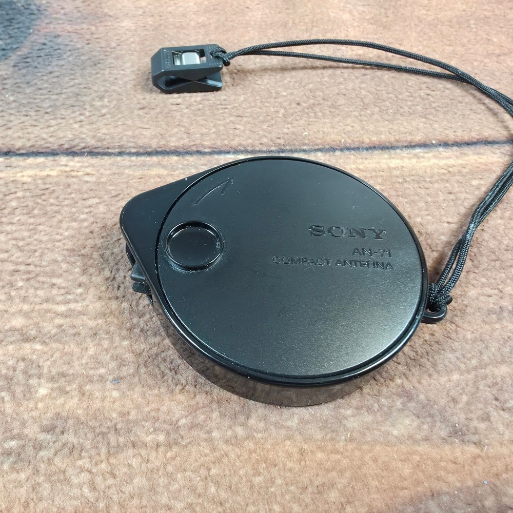 Sony Compact Antenna AN-71 Black Excellent Retractable Portable Wire Clip-On
